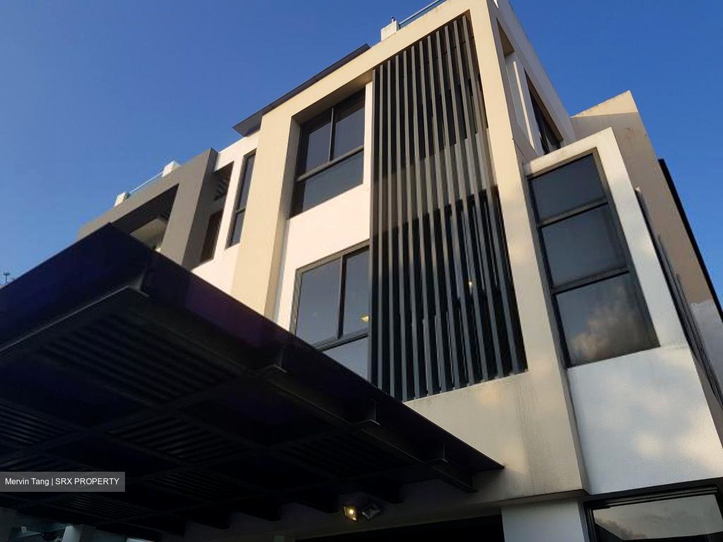 Jalan Ampang (D10), Semi-Detached #383385191